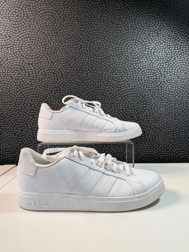 White synthetic leather - white,,